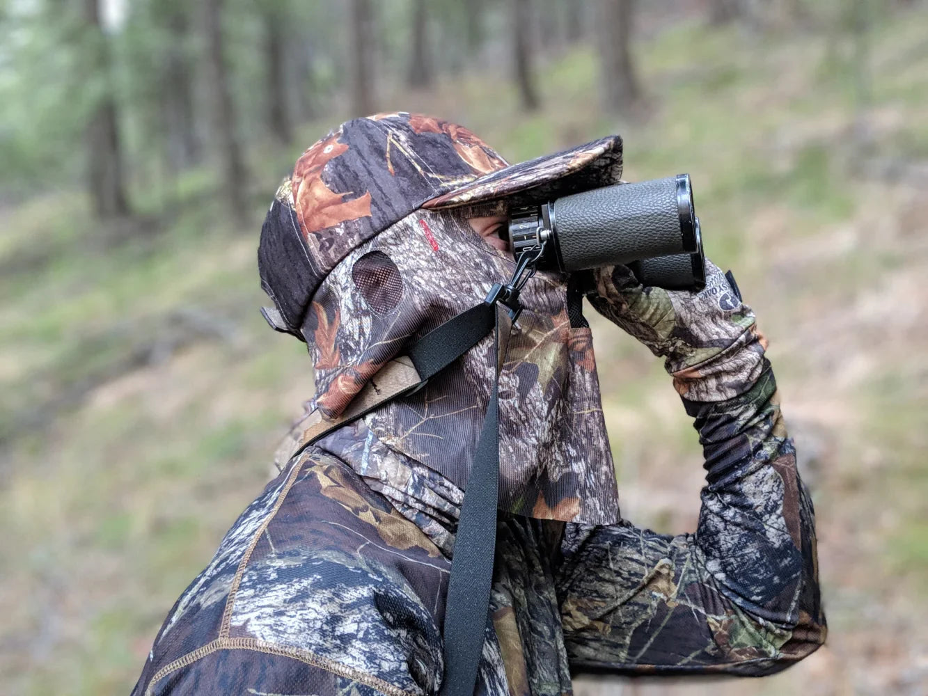 2-in-1 FRONT Face Mask and Camo Hat (Adjustable OSFM) -