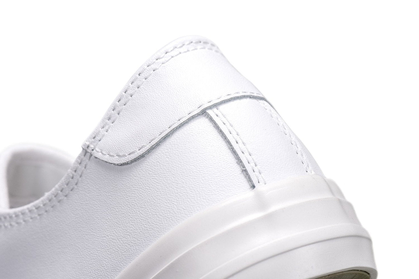 Spikeless White Leather Traveler Shoe by SwingDish
