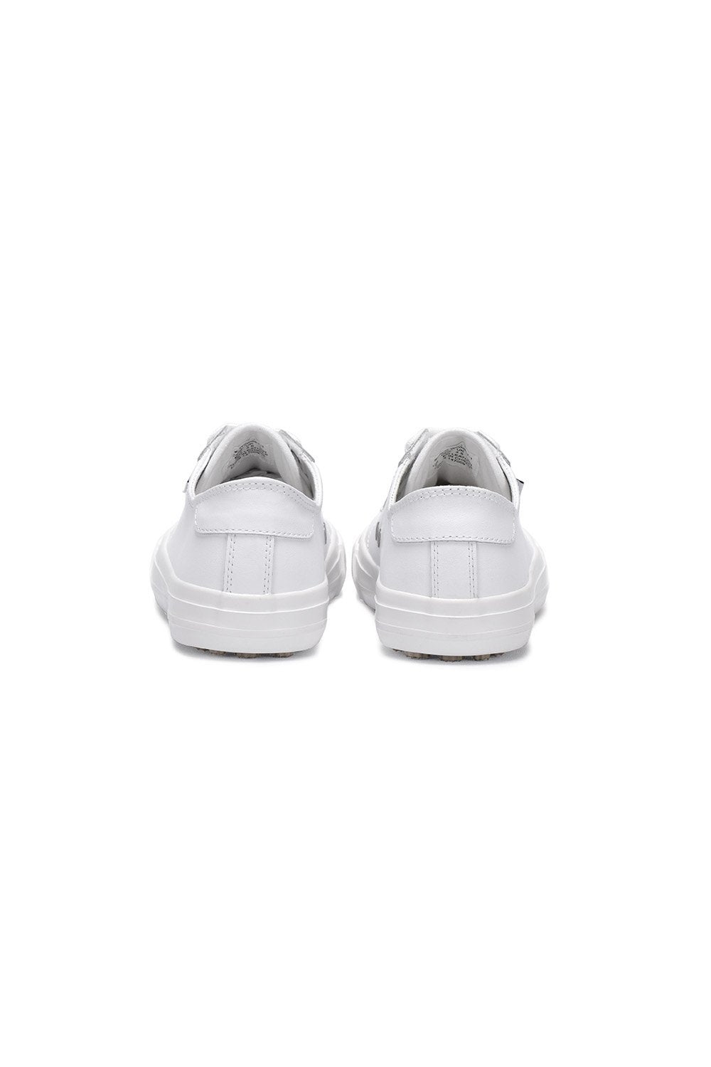Spikeless White Leather Traveler Shoe by SwingDish