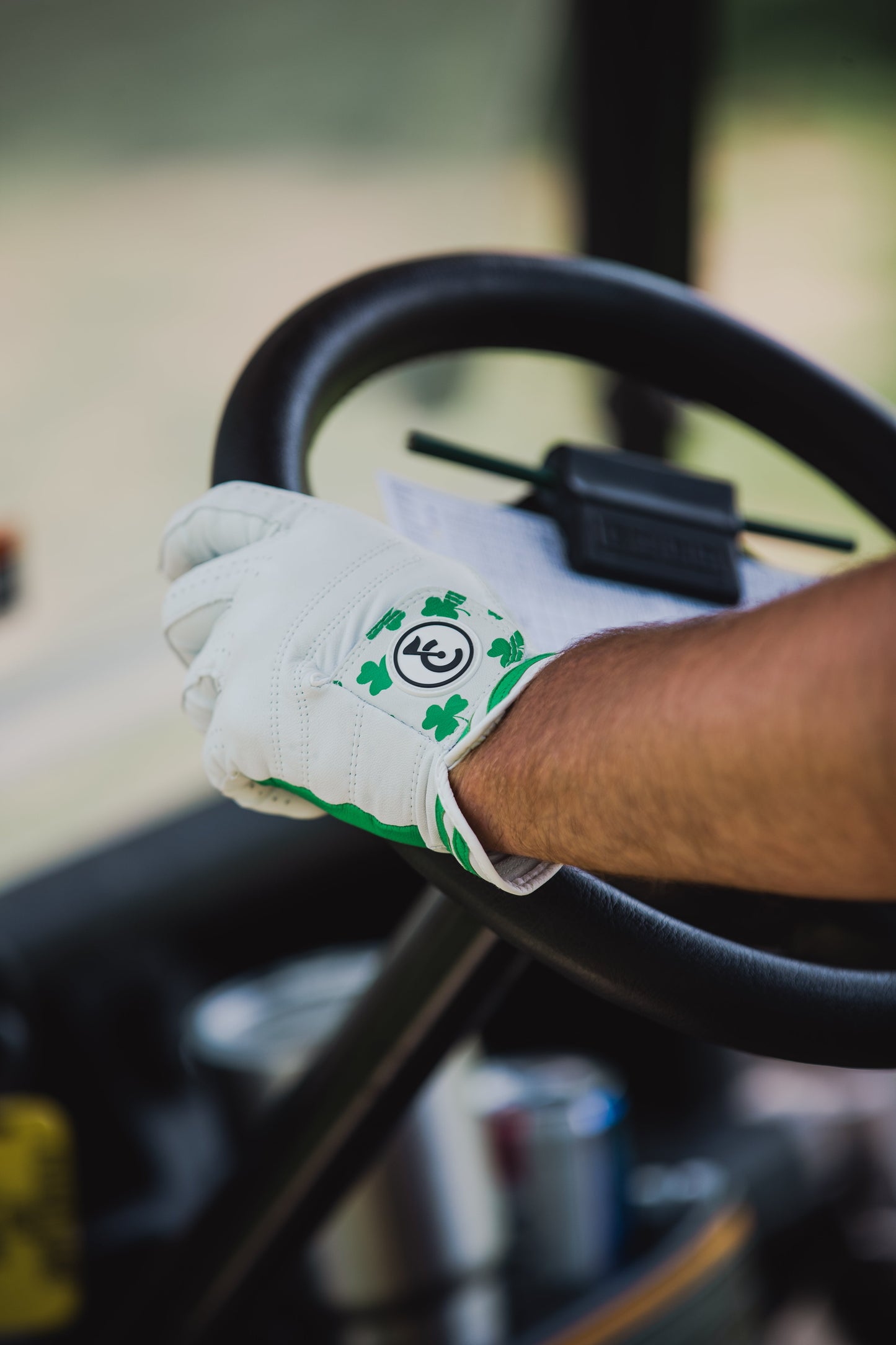 "Feelin Lucky" Golf Glove