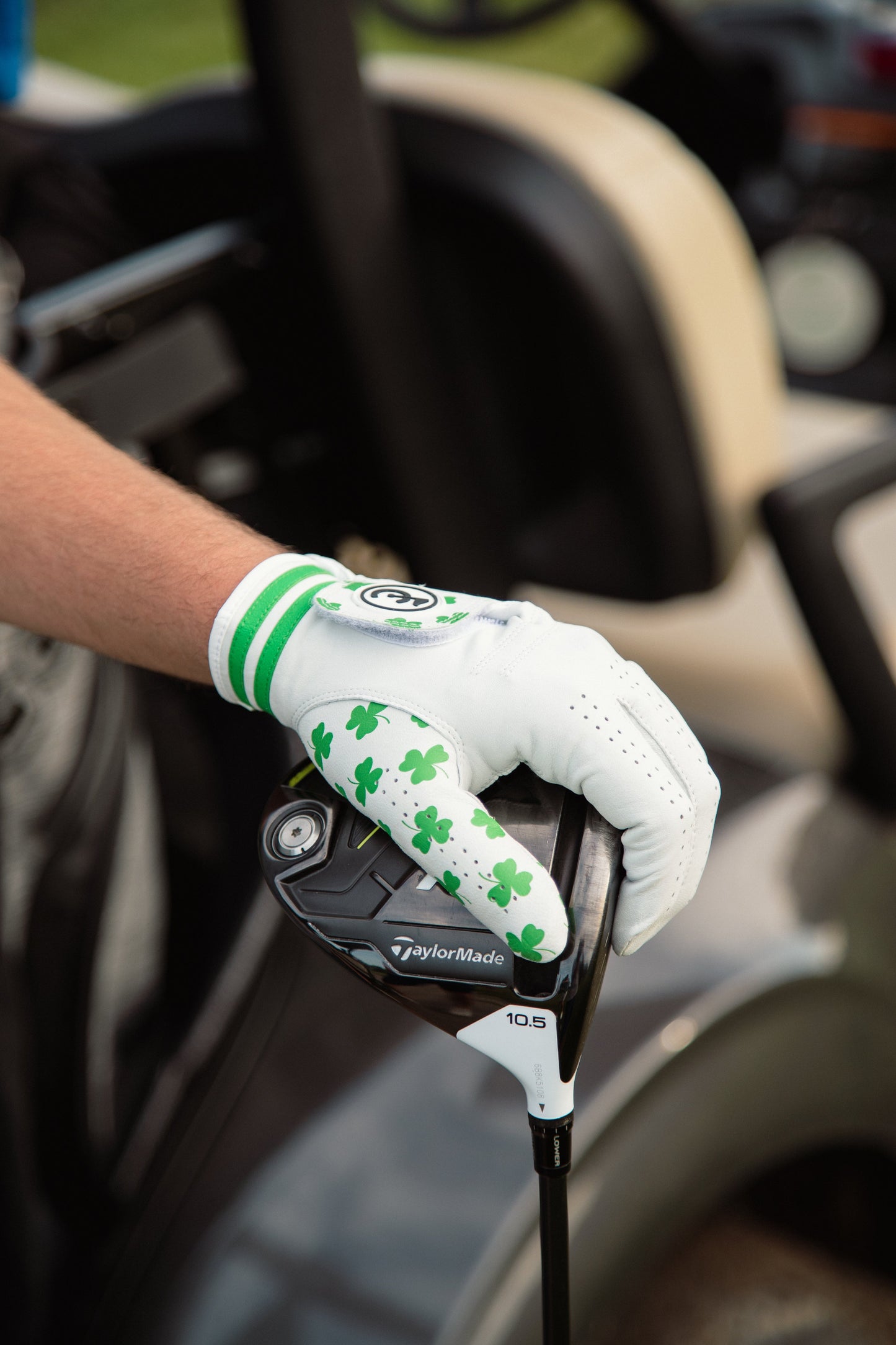 "Feelin Lucky" Golf Glove