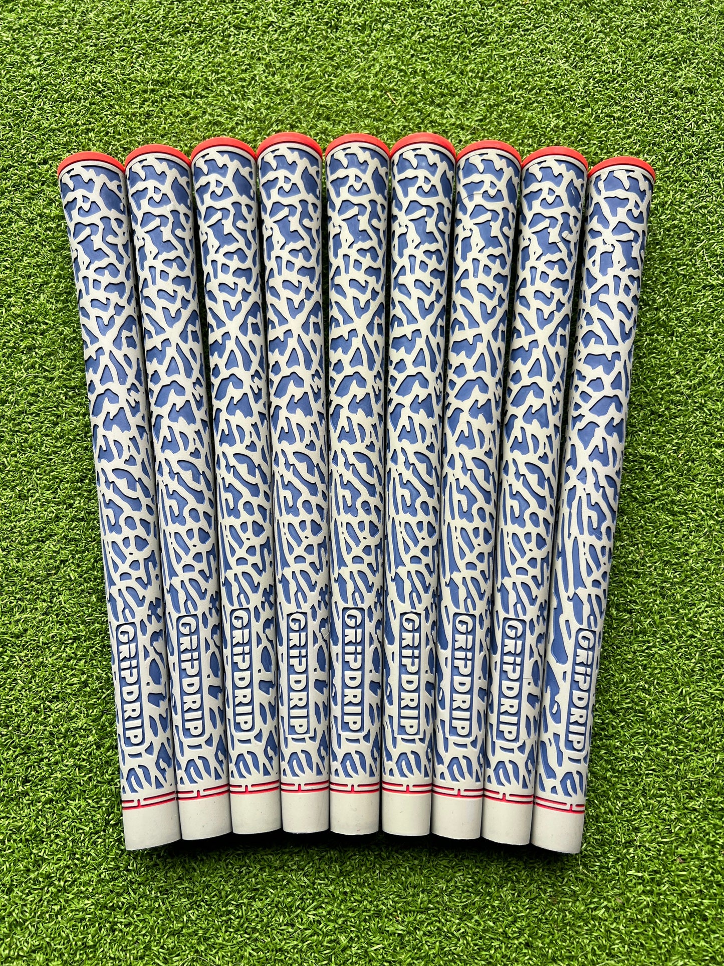 Par 3 Swing Grip - True Blue, Grey, Red by GripDrip