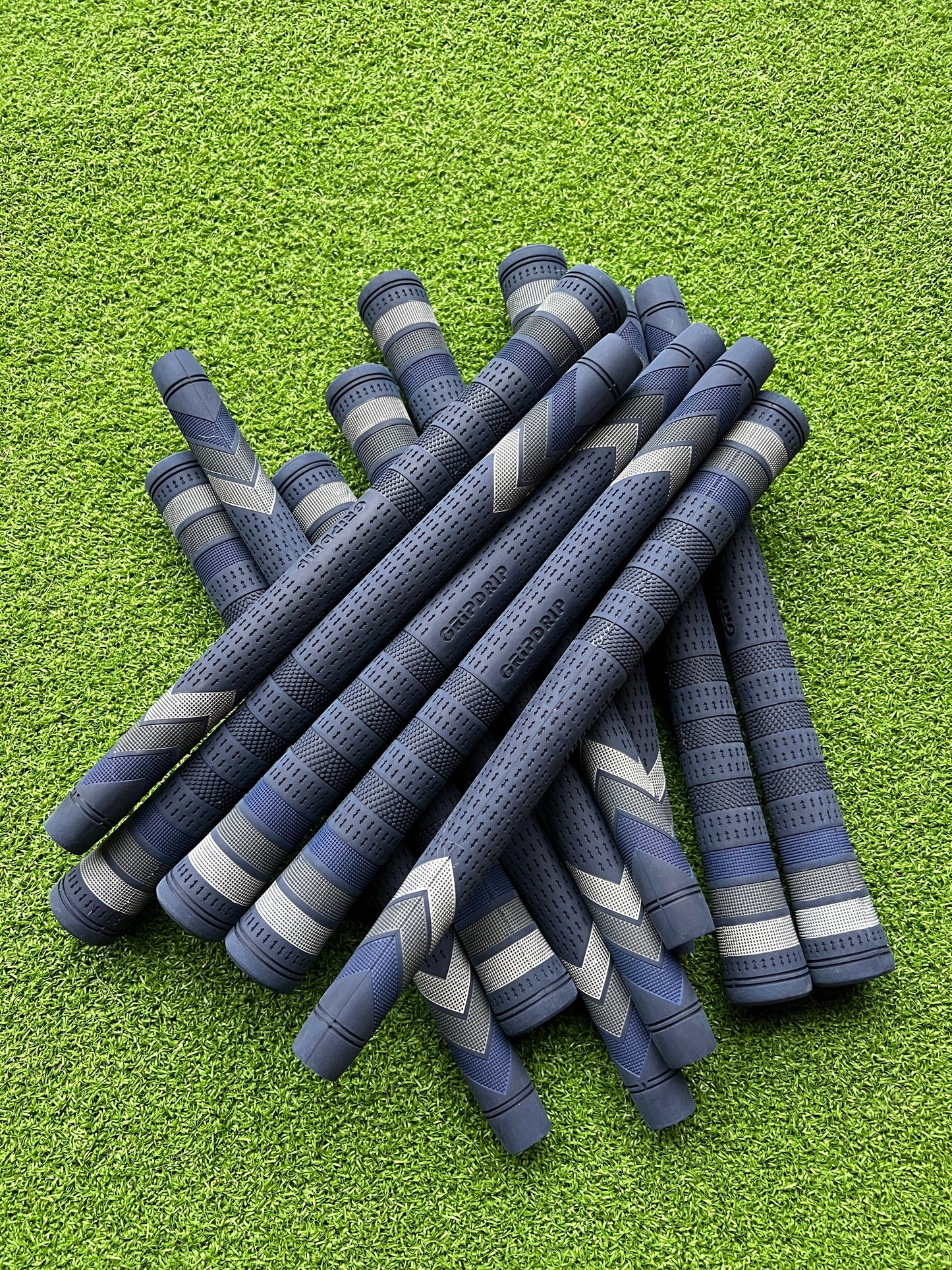 Chevron Swing Grip- Navy, Blue, Light Blue, Grey