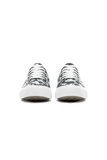 Spikeless Scribble Canvas Traveler Shoe by SwingDish