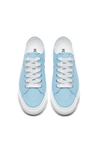 Spikeless Sky Blue Canvas Traveler Shoe by SwingDish